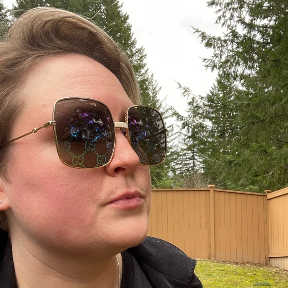 Meet your Posher, π³οΈβπ Lu - Picture 4 of 11